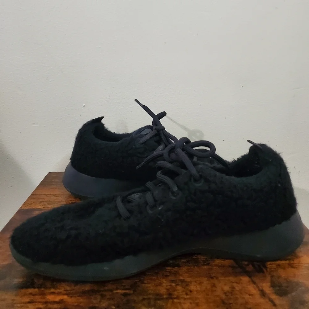 allbirds black wool